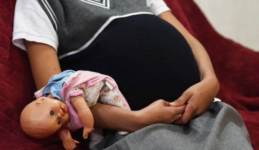 Disminuye el embarazo adolescente en RD: de 23% a 19%