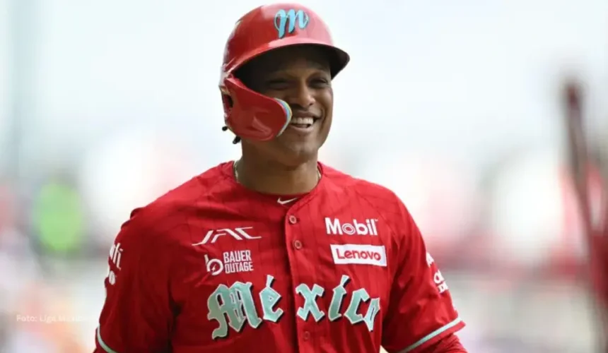 Canó y Liberato se lucen en Liga Mexicana disparando jonrones este domingo