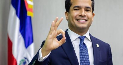 Omar Fernández defiende en EE.UU. derecho de RD a deportar indocumentados