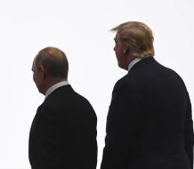 Trump llamará el lunes a Putin y a Zelenski para negociar el fin de la guerra