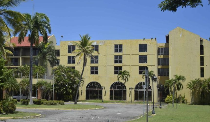 Gobierno declara de utilidad pública terrenos del antiguo Hotel Santo Domingo