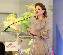 Raquel Peña: El liderazgo no tiene género y la libertad financiera no debe ser un privilegio”