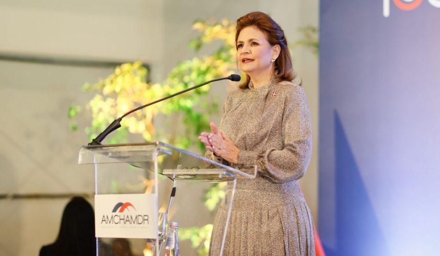 Raquel Peña: El liderazgo no tiene género y la libertad financiera no debe ser un privilegio”