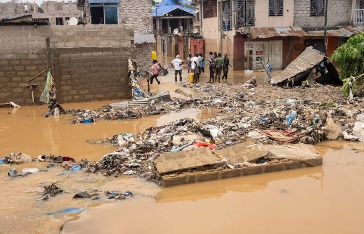 Al menos 62 personas han fallecido por inundaciones en un pueblo del Congo