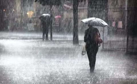 COE mantiene tres municipios en alerta roja por intensas lluvias
