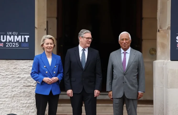 La UE y el Reino Unido alcanzan un acuerdo para estrechar su relación tras el Brexit 