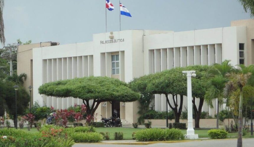 Dictan 10 años de prisión para hombre que intentó matar dos veces una mujer en San Juan