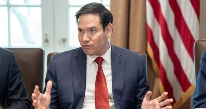 Marco Rubio dice que los venezolanos que perderán su amparo migratorio pueden pedir asilo