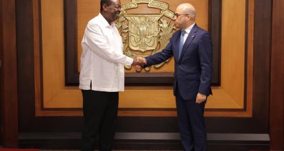 RD y Kenia firman acuerdos para apoyar misión de paz en Haití
