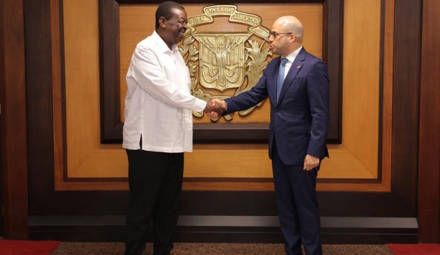 RD y Kenia firman acuerdos para apoyar misión de paz en Haití