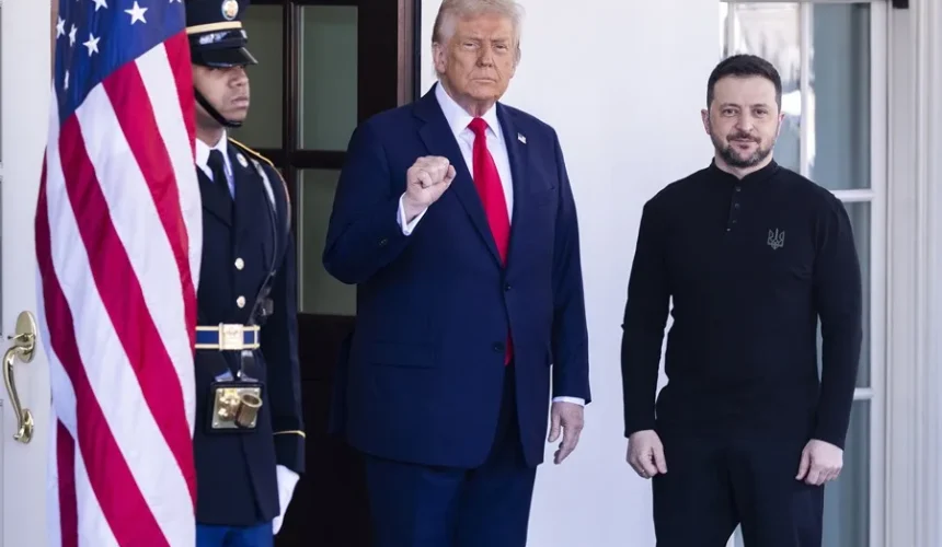 Trump dice que sigue hablando con Ucrania y Rusia y pide buscar un alto el fuego de 30 días