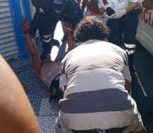 Joven intenta quitarse la vida en Moca; vecinos logran salvarla a tiempo