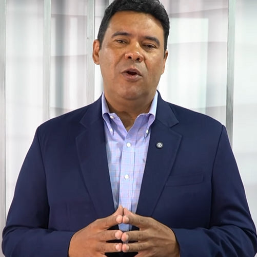 Senador Rafael Duluc retira proyecto de ley que buscaba sancionar el 