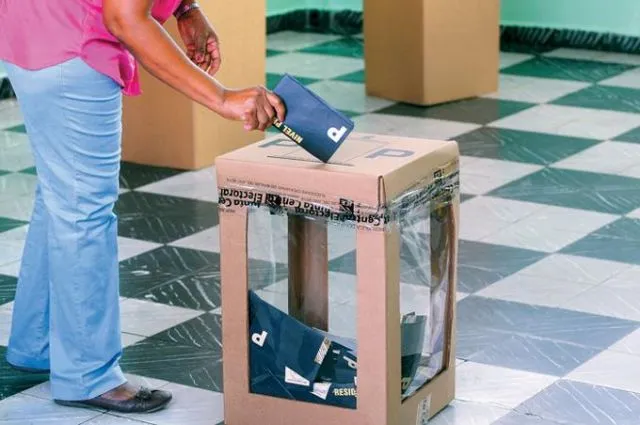 La JCE estudia normativa para regular encuestas electorales, incluidas las de boca de urna