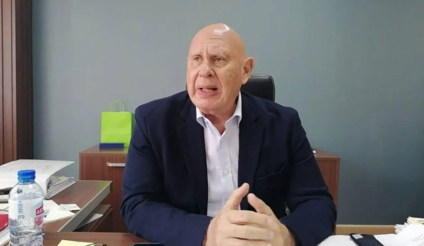 Hackean el WhatsApp del senador Pedro Catrain y advierten sobre posibles estafas  