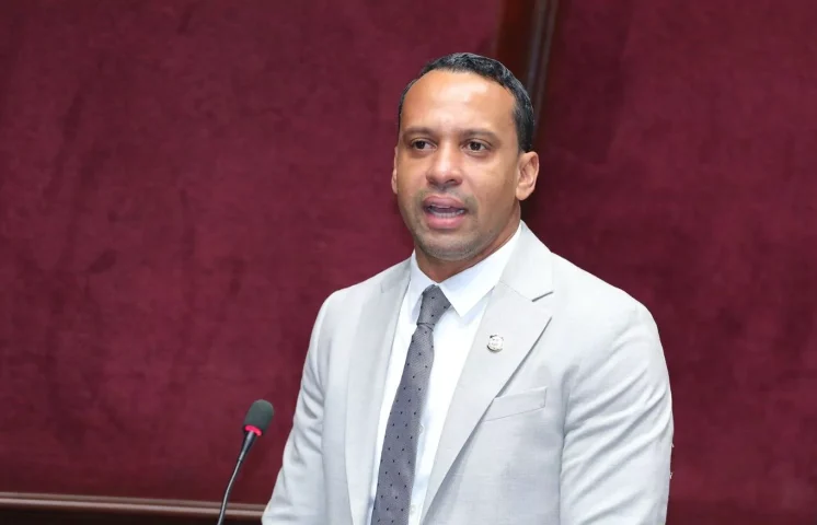Diputado propone declarar Loma de Managua como monumento natural para proteger su valor
