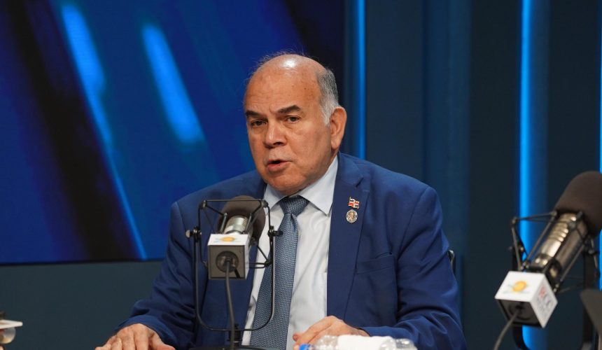 Pelegrín Castillo califica como “importante” la visita del canciller ruso a la República Dominicana 