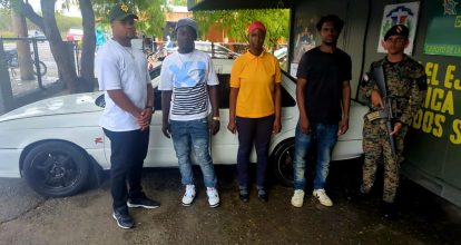 Apresan a dos dominicanos y un haitiano por tráfico de indocumentados en San Juan 