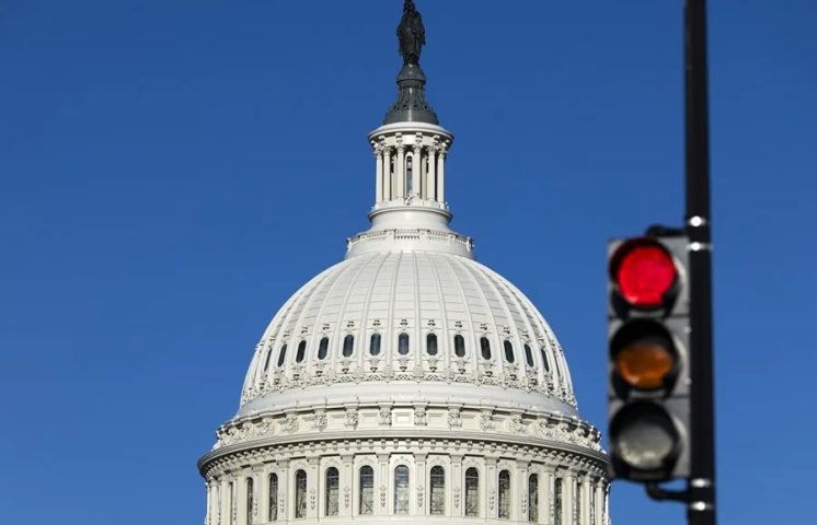 El Senado de EE.UU. rechaza un proyecto de ley para revocar los aranceles de Trump