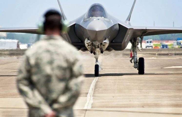 EE.UU. crea una segunda zona militar restringida en la frontera con México