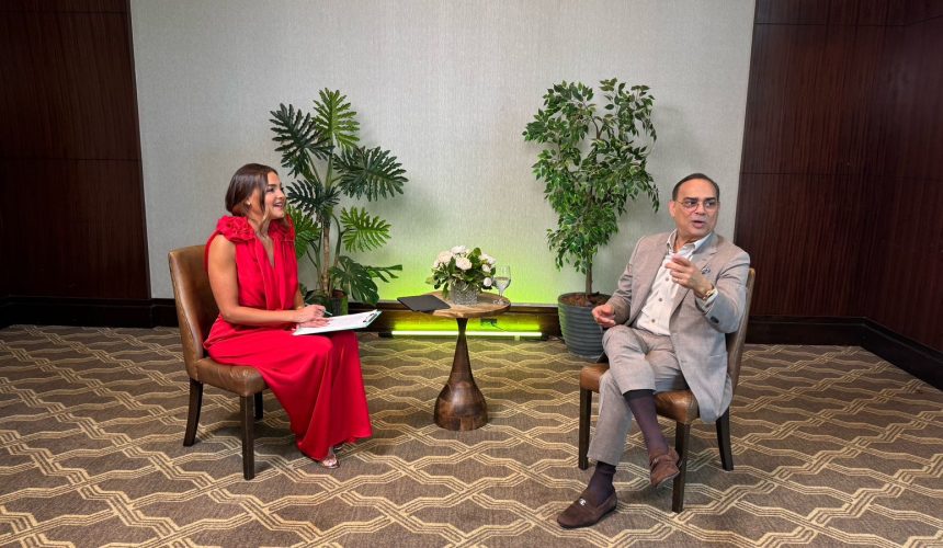 “Para Contarlo” con Camila García estrena tercera temporada este miércoles con Gilberto Santa Rosa 