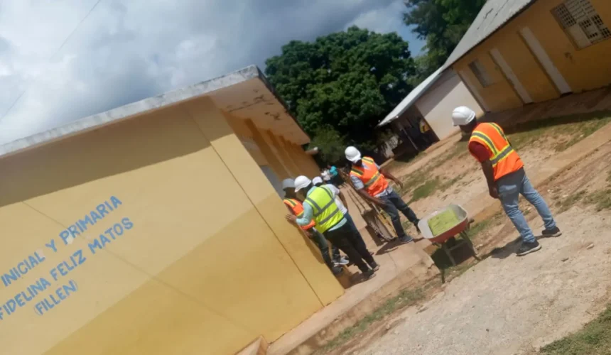 Minerd activa brigada de emergencia en escuela de Barahona tras colapso de techo