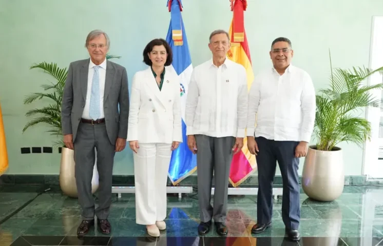 RD y España acuerdan cooperación bilateral para el desarrollo sostenible 2025-2029 