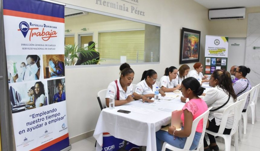 Ministerio de Trabajo invita a jornada y feria de empleos para Jarabacoa y Valverde Mao