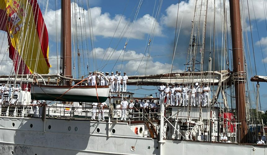 Llega a Santo Domingo el buque escuela Juan Sebastián Elcano con la princesa Leonor a bordo