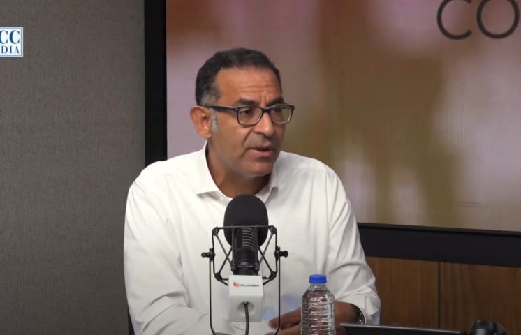Economista expresa: “RD tiene una estrecha dependencia de Estados Unidos, si hay crisis en EE.UU., el país cae también”