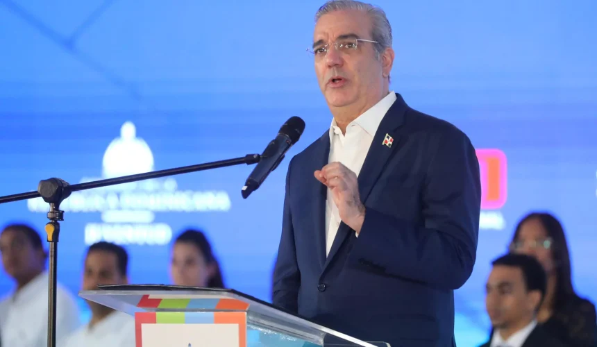 Abinader inaugura Segundo Congreso Nacional de Ética y Juventud