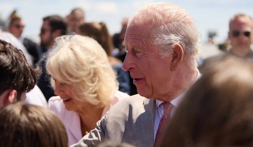 El rey Carlos III afirma que Canadá encara «un momento crítico» en un «mundo peligroso»
