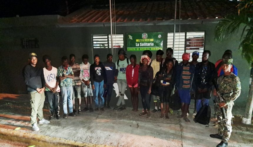 Interceptan 29 haitianos indocumentados en Elías Piña y Montecristi
