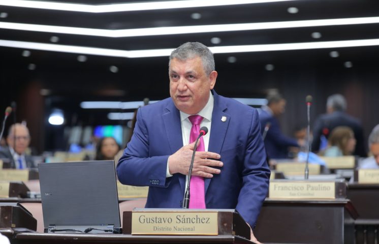 Gustavo Sánchez: El gobierno se quemó en salud, educación, transporte, obras públicas, agua potable y servicios sociales