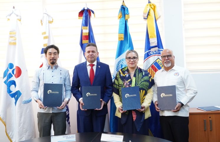 Proindustria firma acuerdo con JICA, PNUD y Loyola para impulsar startups industriales en RD
