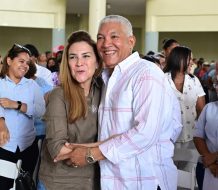 Radhamés González dice: “con Carolina garantizamos ganar elecciones 2028 y seguir en el poder”