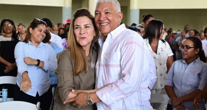 Radhamés González dice: “con Carolina garantizamos ganar elecciones 2028 y seguir en el poder”