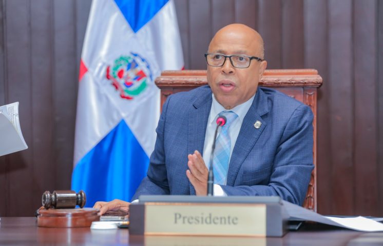 Diputados aprueban 500 contratos de venta inmobiliaria del Estado a particulares