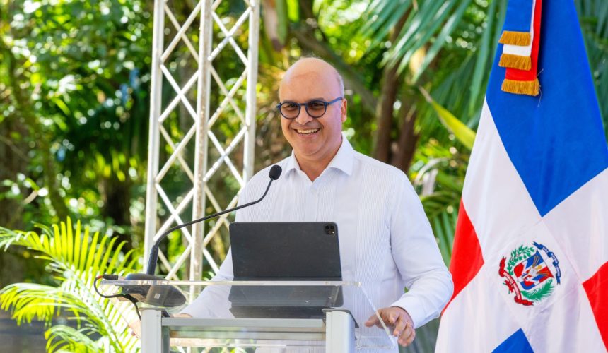 IDAC inaugura radar meteorológico en Loma Isabel de Torres