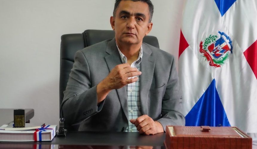 Diputado del Parlacen rechaza plan de regularización de mano de obra haitiana
