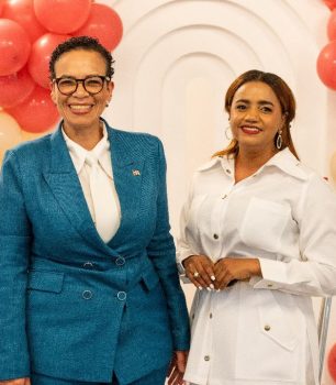 Revista Mujer SDE lanza su segunda edición con el conversatorio “Mujer Conectada para Crecer”