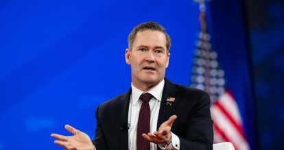 Asesor de Seguridad Nacional de Trump Mike Waltz dejará su cargo, según medios