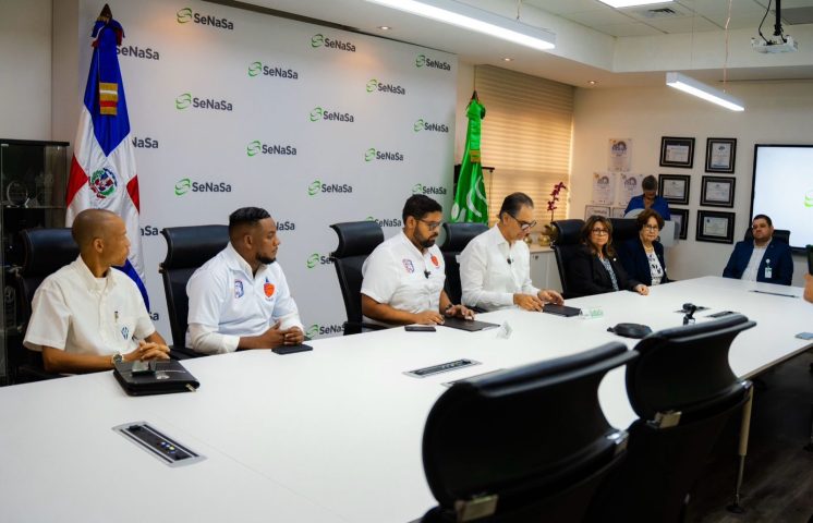 SeNaSa y Abasancris firman acuerdo “Canasto Seguro” en San Cristóbal