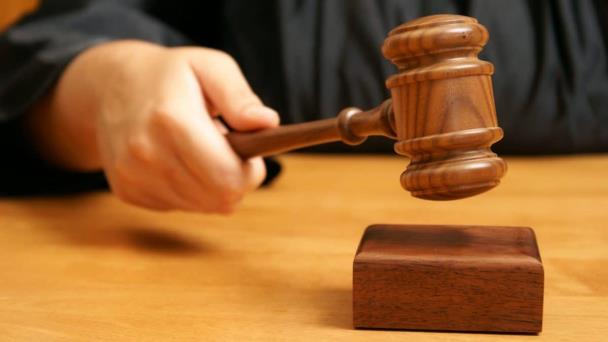 Sentencian a 30 años de prisión a mujer que le prendió fuego a su pareja en Moca