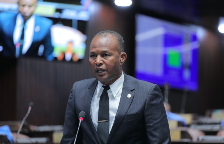 Diputado FP advierte explotación de mina de oro en Romeo acabaría con provincia San Juan