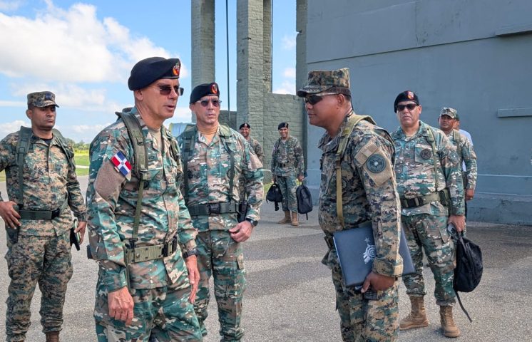 Ejército enviará 300 soldados más a la frontera por crisis en Haití