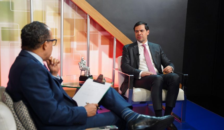Ministro de Cultura: No se puede usar un lenguaje soez, abusivo y violento por viralizar y monetizar un video