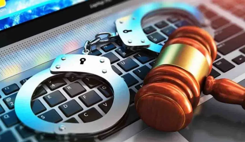Arrestan siete personas y recuperan más de 1.5 millones de pesos en operativos
