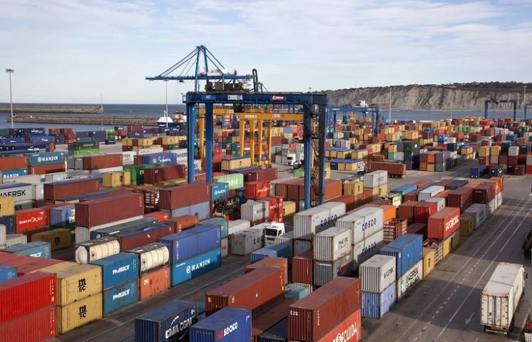Exportaciones dominicanas aumentan un 17.6% en el primer trimestre de 2025 