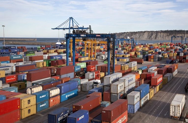 Exportaciones dominicanas aumentan un 17.6% en el primer trimestre de 2025 